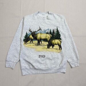 Unisex Vintage 1991 nature wildlife graphic crewneck